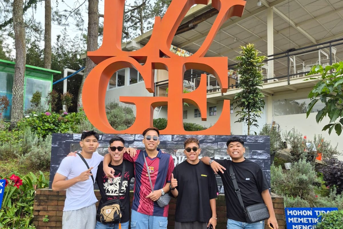 Rombongan gathering tamu Bandung Driver