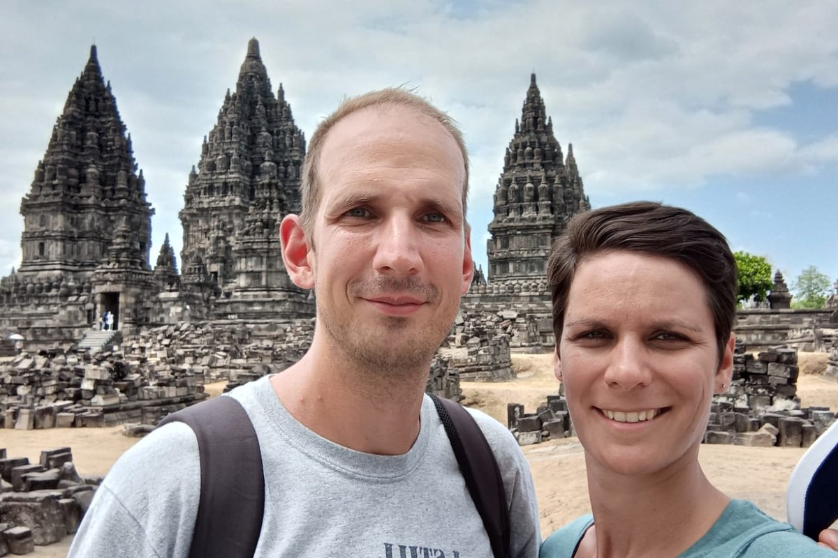 Tamu Bandung Driver di Candi Prambanan Yogyakarta